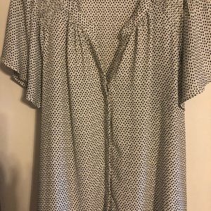 Black and white blouse.  3x